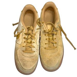 Nike Air Force 1 Low Wheat Gold Suede Gum Sole 4Y Sneakers